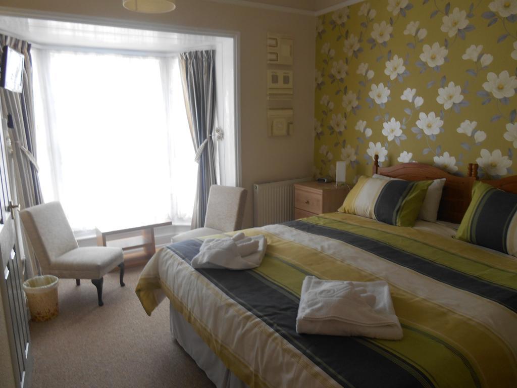 Hayes Barton Hotel Shanklin Room photo