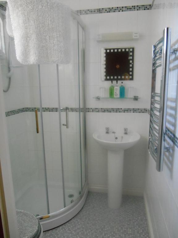 Hayes Barton Hotel Shanklin Room photo